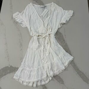 Amiani NWT Asymmetrical Ruffle Sleeve Tie Front SwimSuit CoverUp Womens XL White